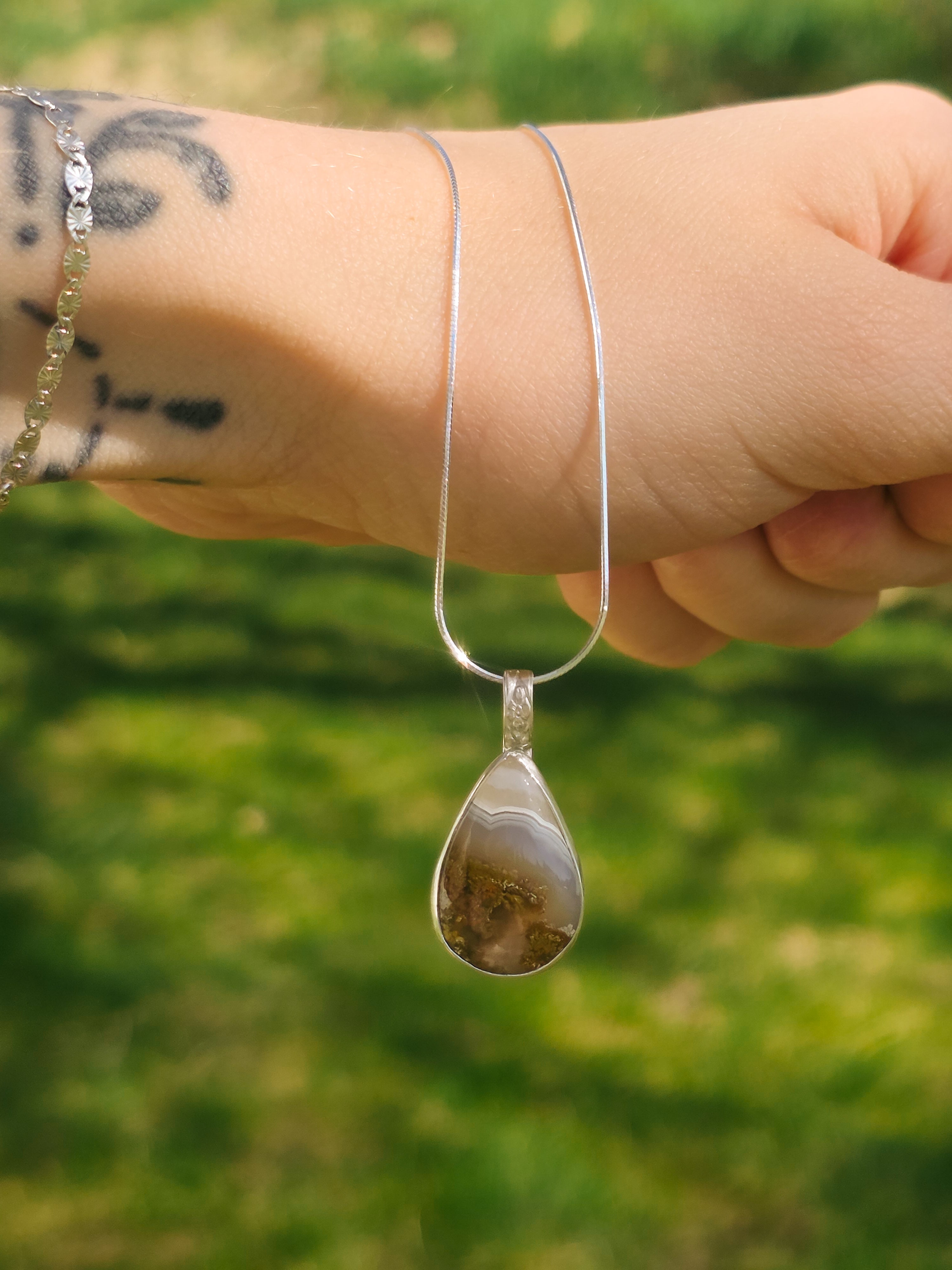 The Mosslight Necklace