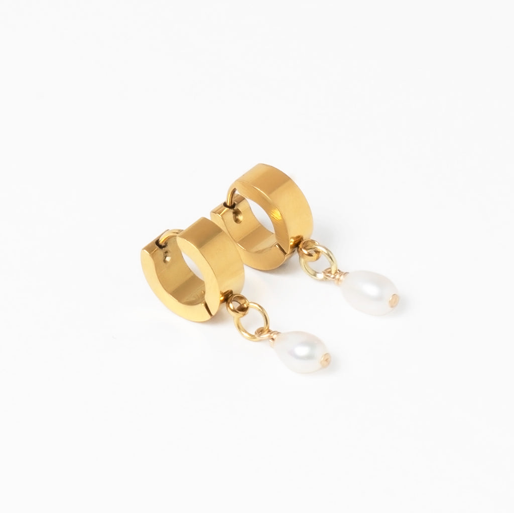 Gold Pearl Huggies