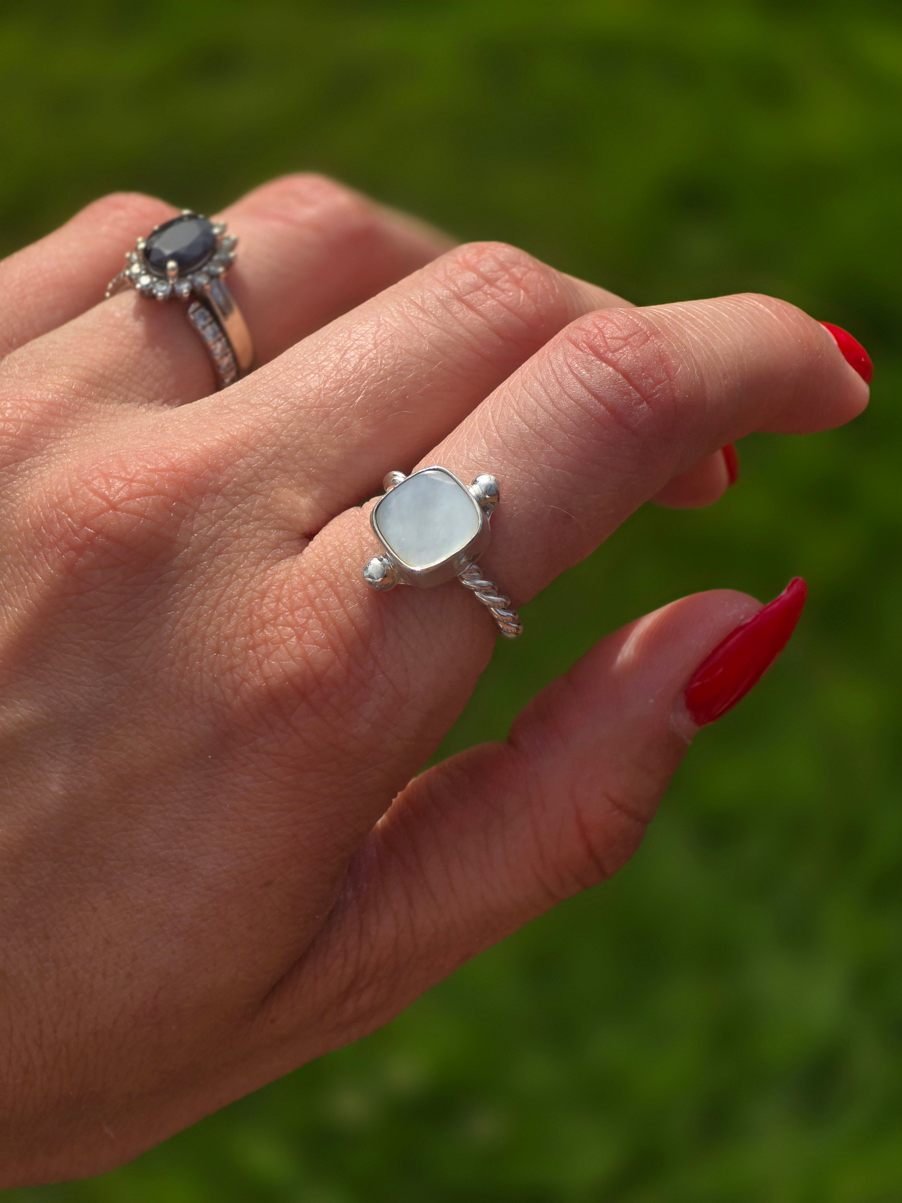 Mother of Pearl Ring size 5
