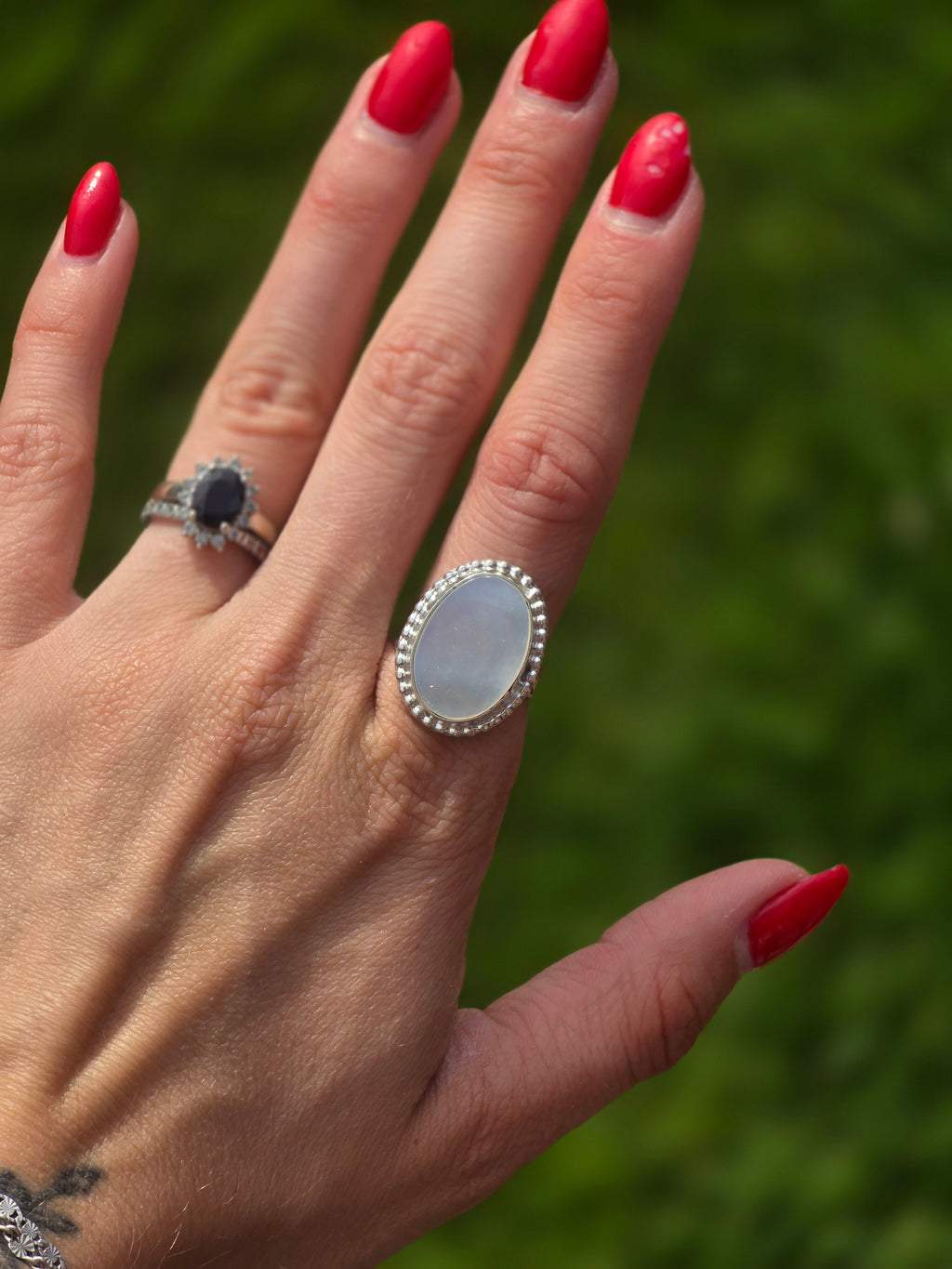 Mother of Pearl Ring size 7