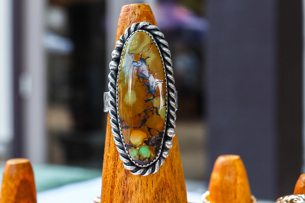 Idaho Mountains Turquoise Ring ~ Size 8